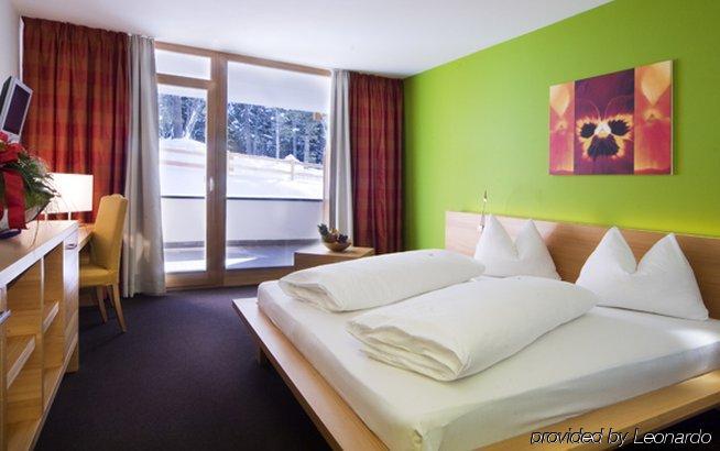 Falkensteiner Hotel Antholz - Adults Only エクステリア 写真