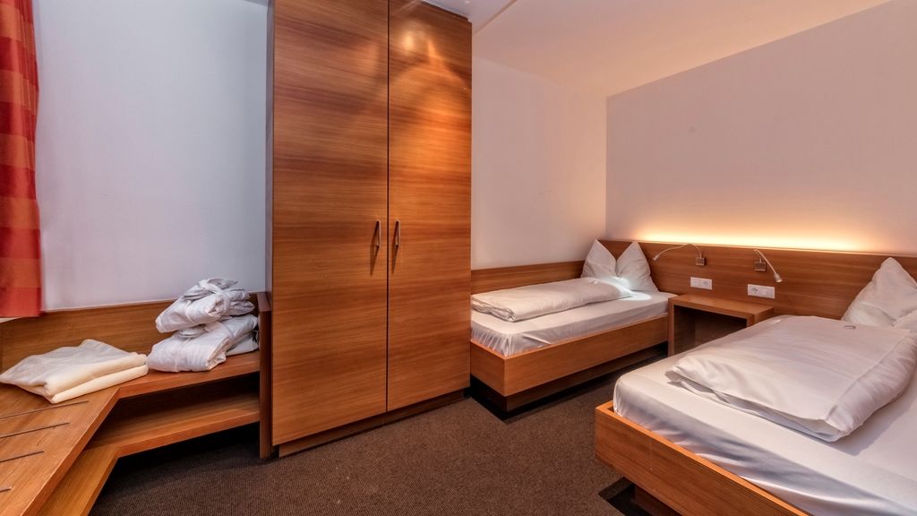 Falkensteiner Hotel Antholz - Adults Only 部屋 写真